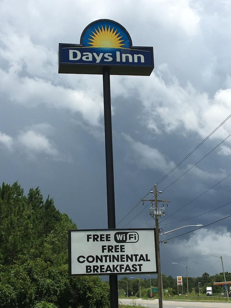 Days Inn By Wyndham Lake City I-10 Kültér fotó